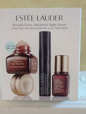 Estee Lauder Advanced Night Repair Bonus Set. NWT